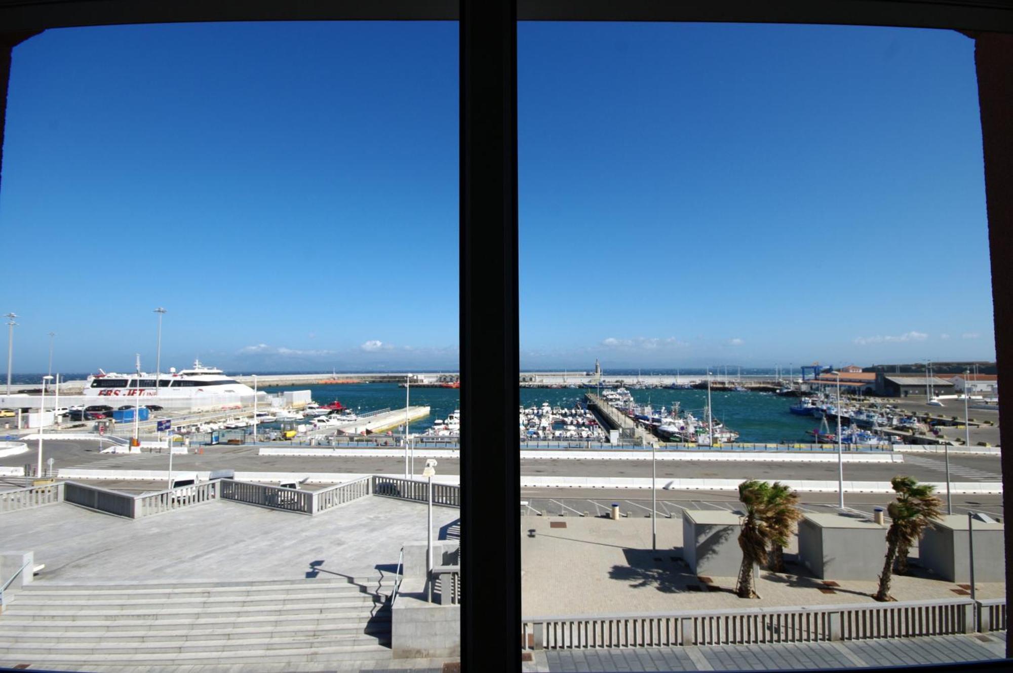 Livingtarifa Apartamento El Puerto Eksteriør billede